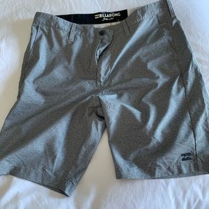 Billabong Shorts - Gray size 36